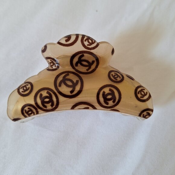 2-for-1 Winners Claw Hair Clips - Picture 6 of 8